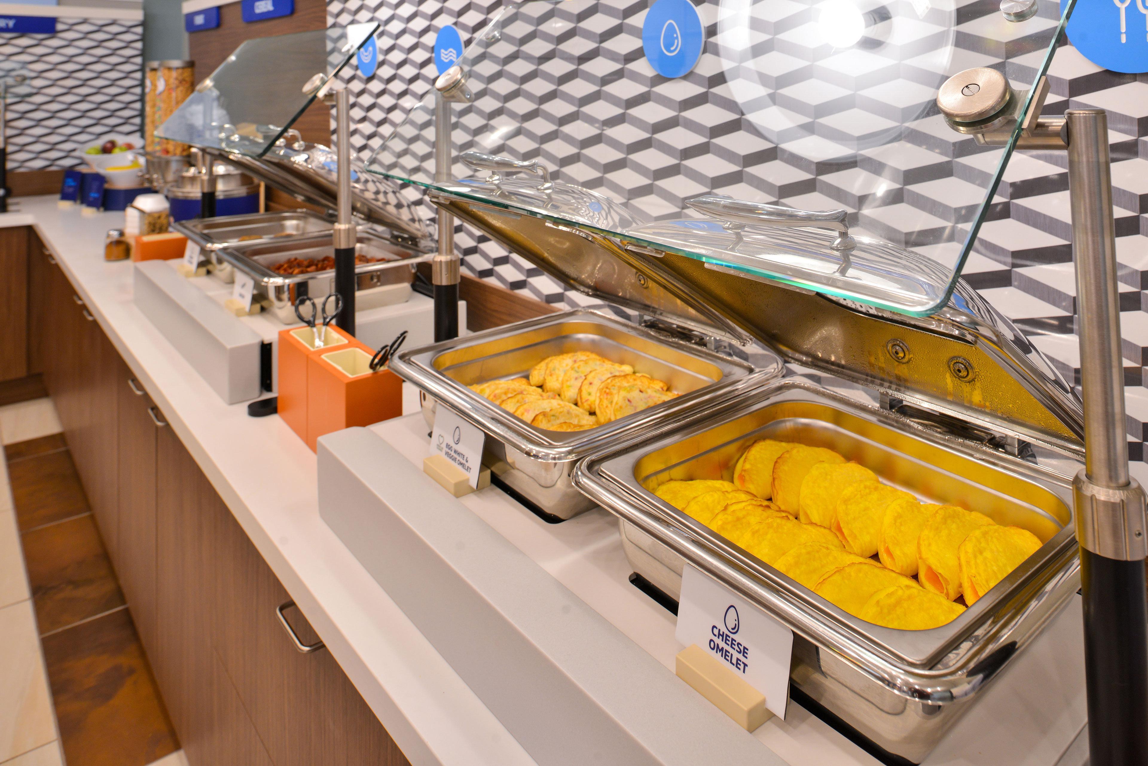 Holiday Inn Express & Suites Logan By Ihg מראה חיצוני תמונה